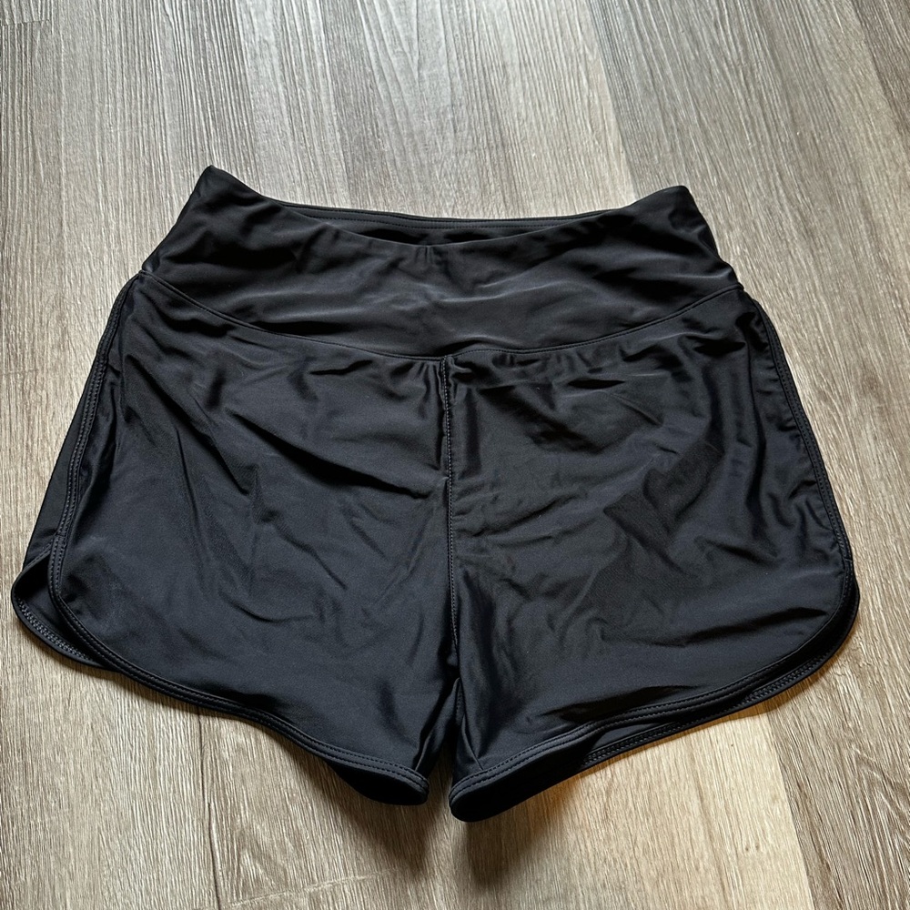 Lands End size small shorts NWT